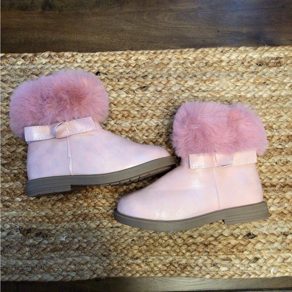 Pink Fur Boots - Picture 3 of 4